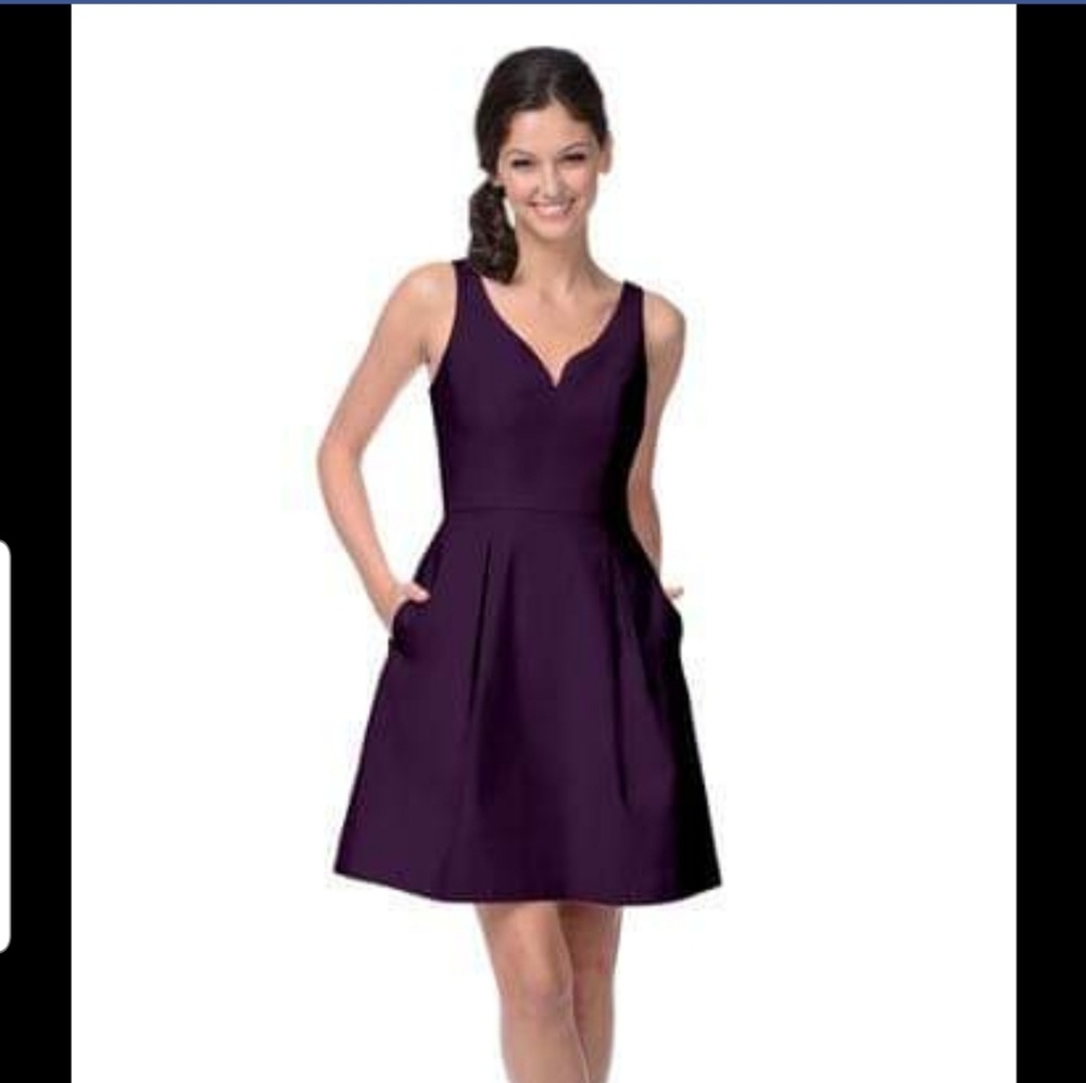 Dress - Picture 4 of 5
